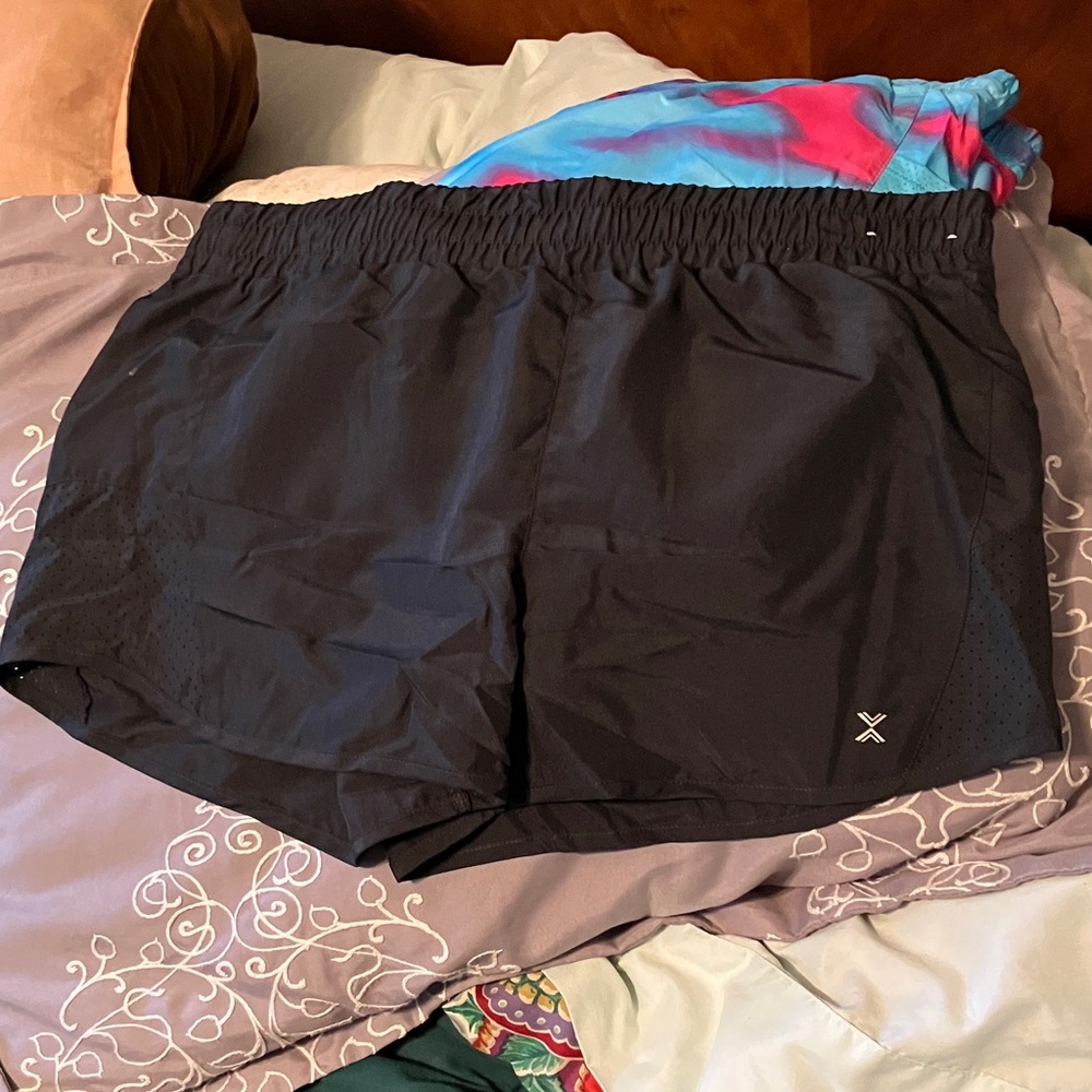 3/$30 Women's Quick Dri Black Athletic Shorts XL NEW w/o tags